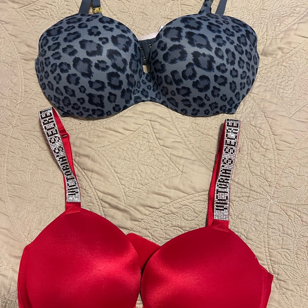Victoria's Secret Black and Red Bras Intimates Collection